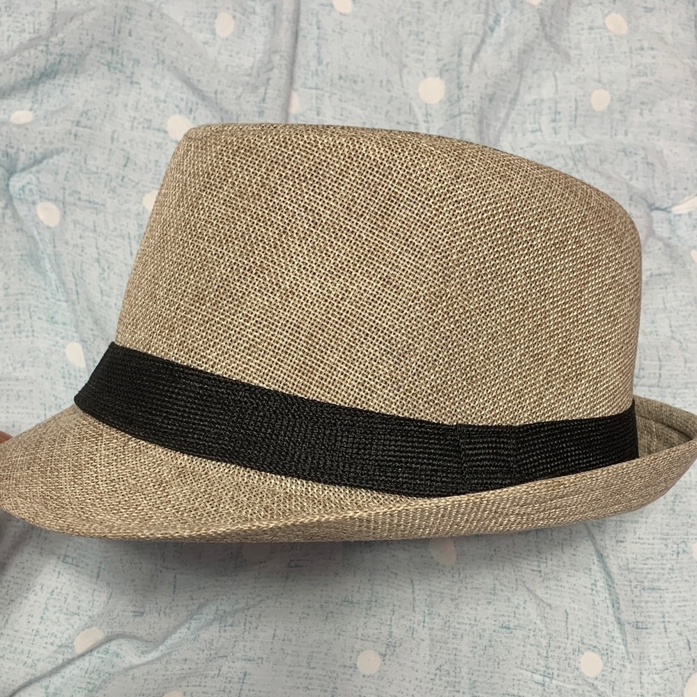 VTG 2b bebe Tan Fedora Hat with Black Band - Picture 10 of 13